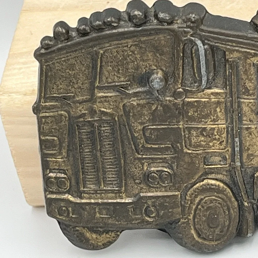 Rare Vintage SOLID BRASS Belt Buckle MAC TRUCK Semi‎